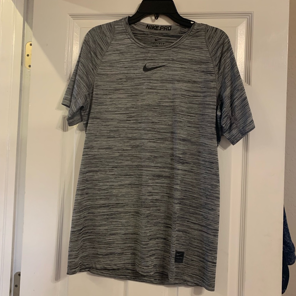 Nike Dri Fit Shirt Size Medium